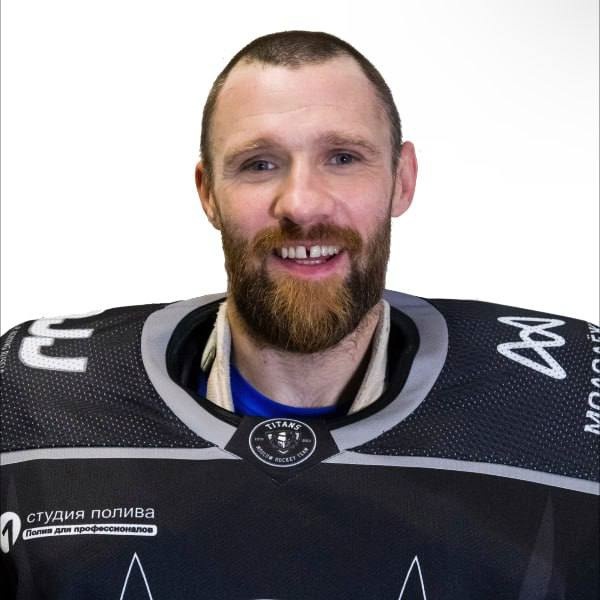 Денис Мещеряков.