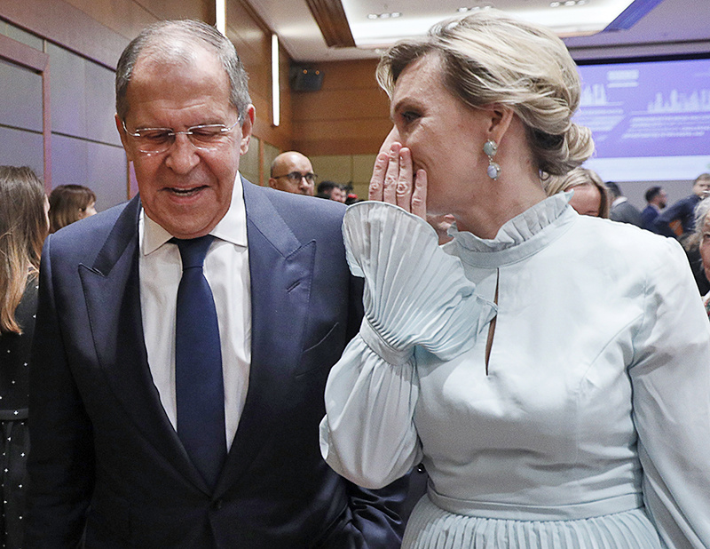 На фото: С. Лавров, М. Захарова