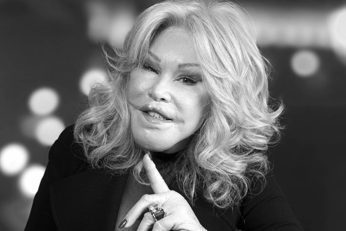     Умерла величайшая жертва пластической хирургии, «женщина-кошка» Джослин Вильденштейн