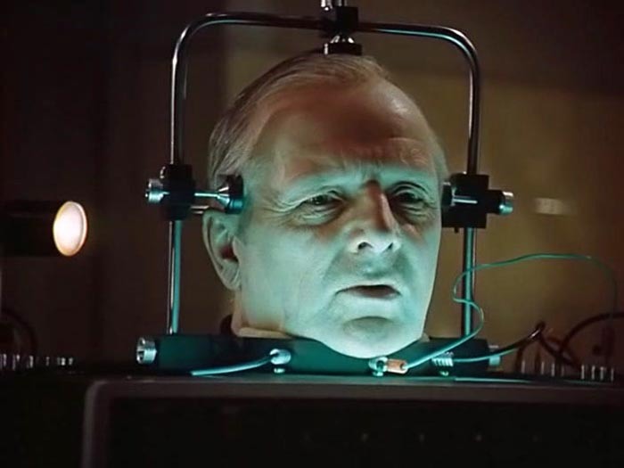     Фото: кадр из к/ф «Завещание профессора Доуэля», 1984 г.