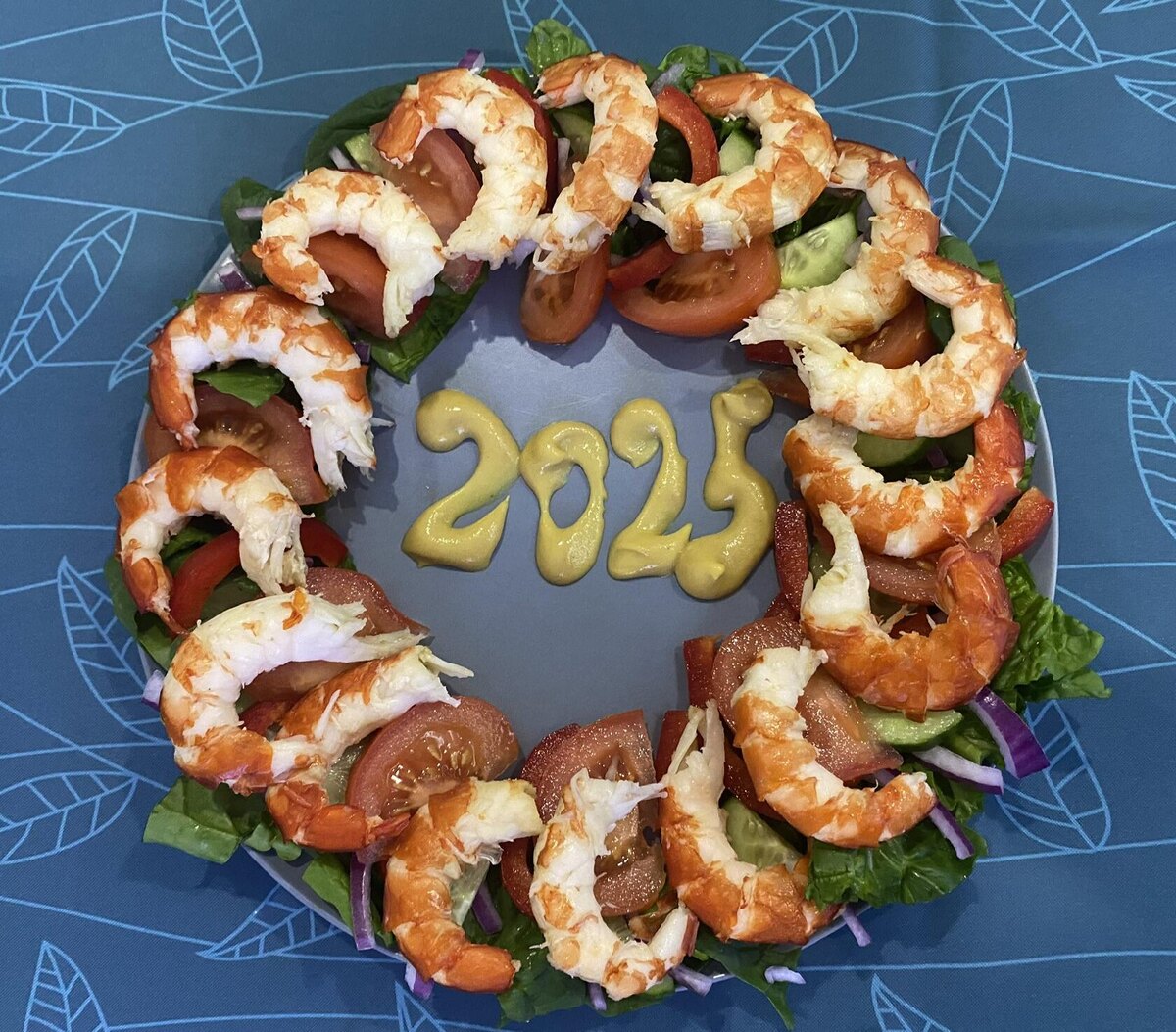 Праздничный  салат. Фото автора