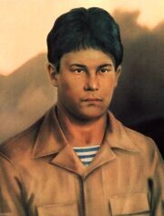 Юрий Верикович Исламов (5 апреля 1968, Арсланбоб, Ленинский район, Ошская область, Киргизская ССР, СССР — 31 октября 1987, кишлак Дури, провинция Забуль, Демократическая Республика Афганистан) — командир отделения 186-го отдельного отряда специального назначения 22-й гвардейской отдельной бригады специального назначения ГРУ ГШ МО СССР 40-й армии Краснознамённого Туркестанского военного округа, Ограниченный контингент советских войск в Демократической Республике Афганистан), гвардии младший сержант. Герой Советского Союза (1988, посмертно)
