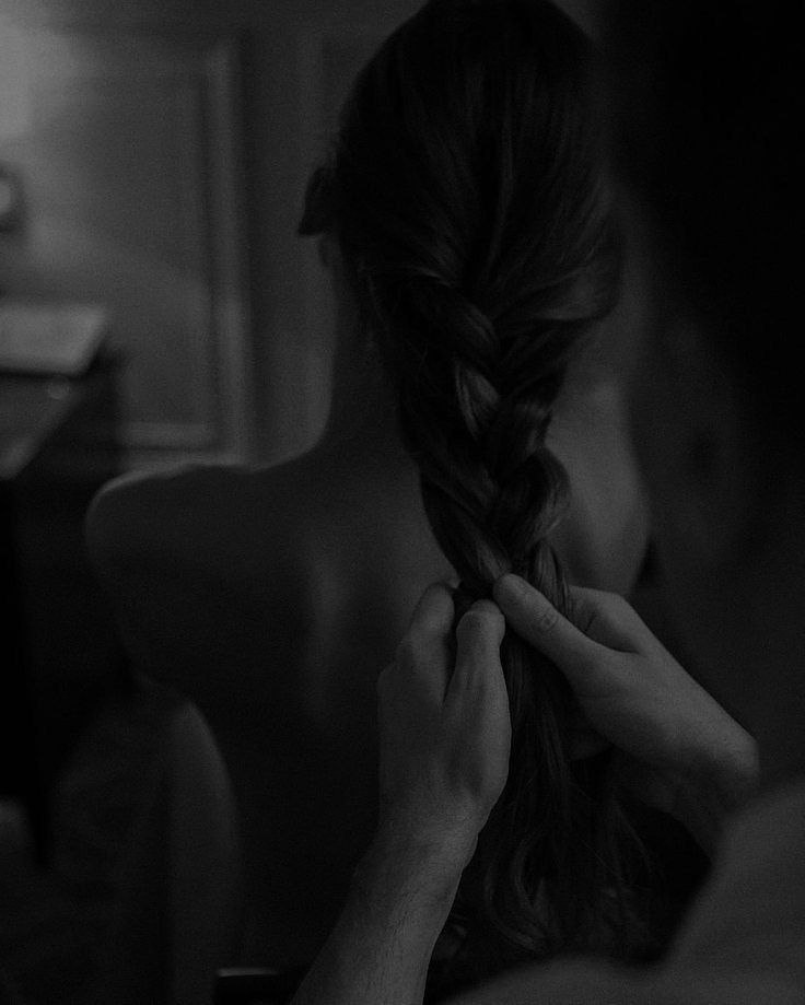 ей больше не нужен мужчина/отец