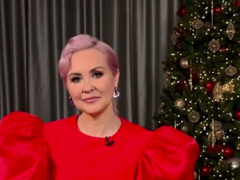    Фото: @vasilisa_volodina Анастасия Давыдова