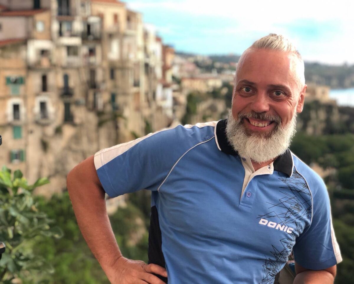    В Уфе за домогательство к несовершеннолетней задержали известного ресторатора Игоря Баринова