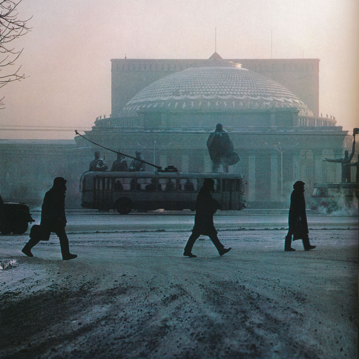 Площадь Ленина. Театр оперы и балета. Новосибирск.
