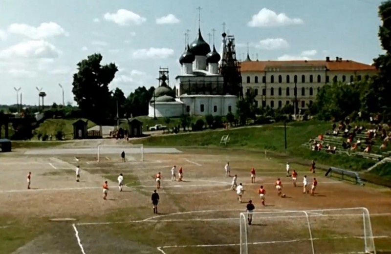 «Большая перемена». Та же церковь «в полный рост».