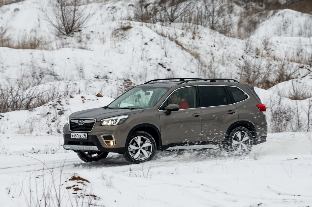 Subaru - лидер рейтинга надежности Consumer Reports 2024.