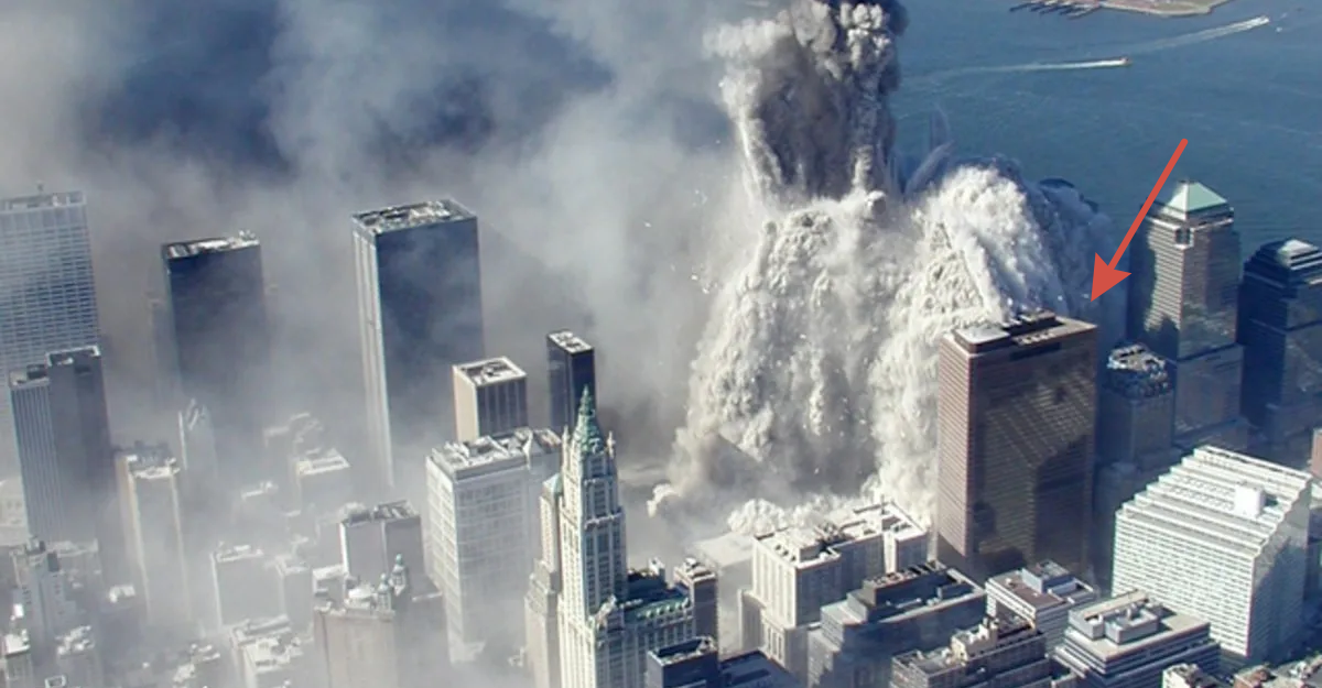 Почему таки упал ВТЦ 7? Повреждение от Северной башни