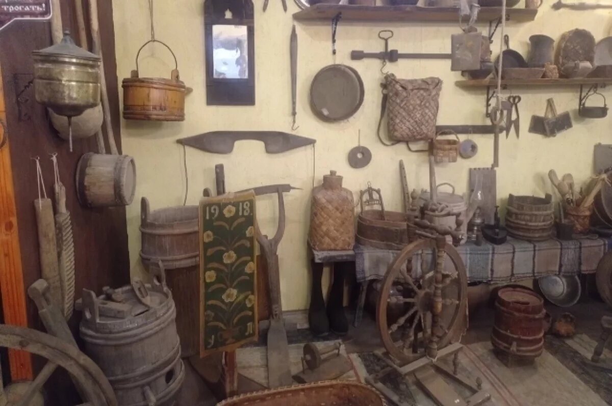    Уникальные предметы быта коллекционер собирал по карельским деревням.
