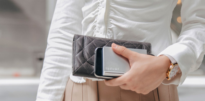 Приборы не больше телефона 