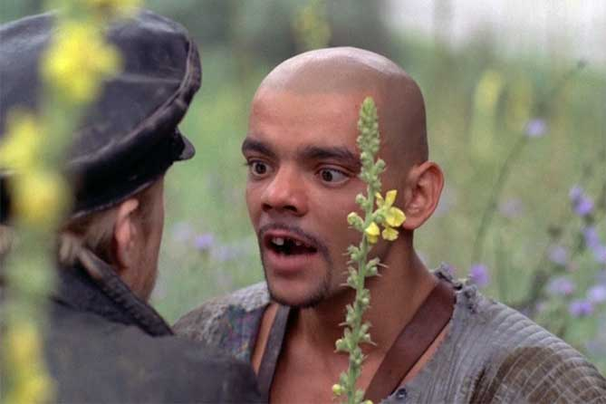 Ю. Богатырёв (слева) и К. Райкин в фильме "Свой среди чужих, чужой среди своих"