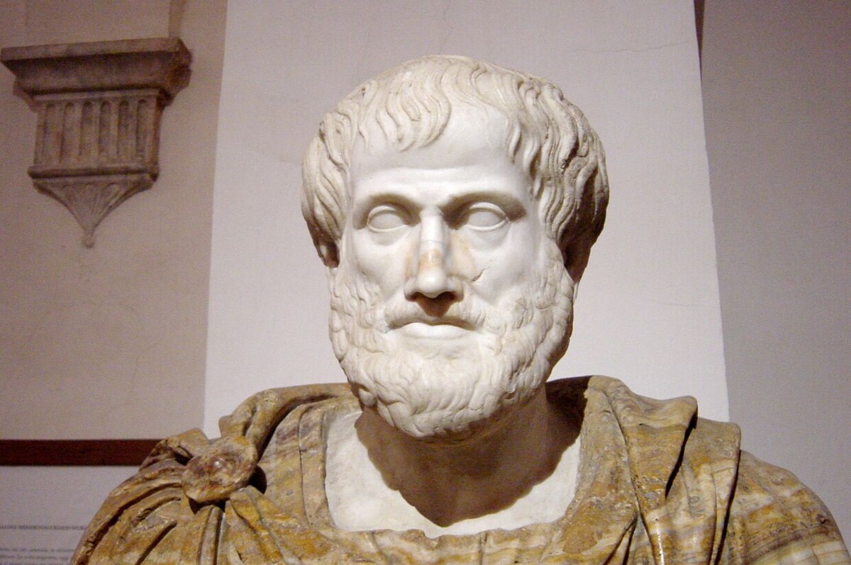 Аристотель. Источник: https://golnk.ru/kpWvX