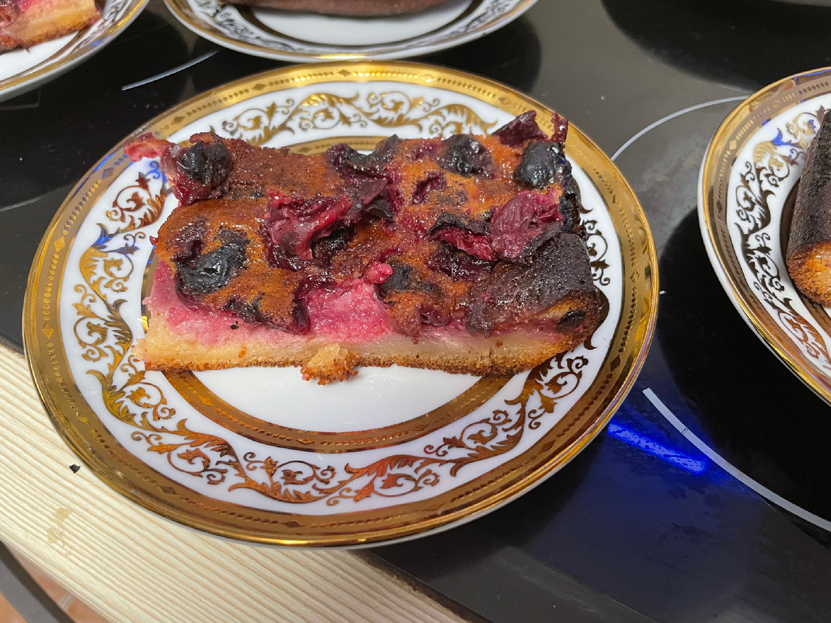 Вот как раз то, о чём я писала: режим конвекции может слишком пересушить верх десерта