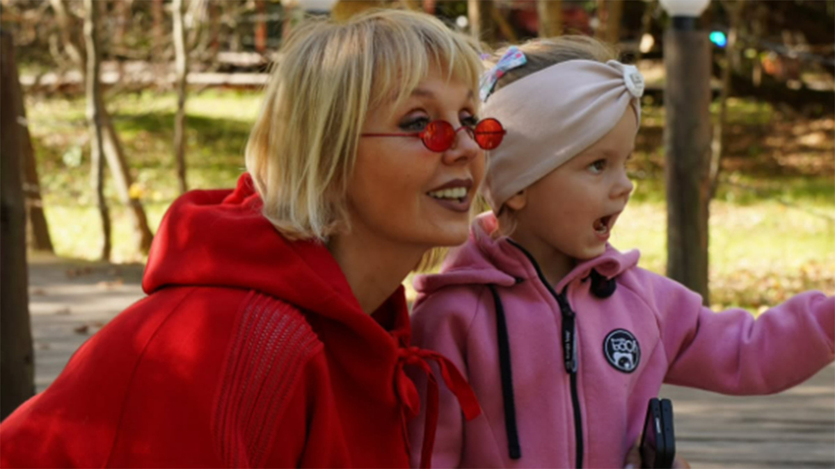 Певица Валерия с внучкой Селин. Фото: соцсети певицы Валерии