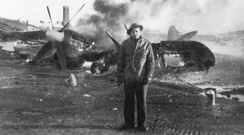 Стоянка «Тайфунов» 439-й эскадрильи RCAF в Эйндховене утром 1 января 1945 года