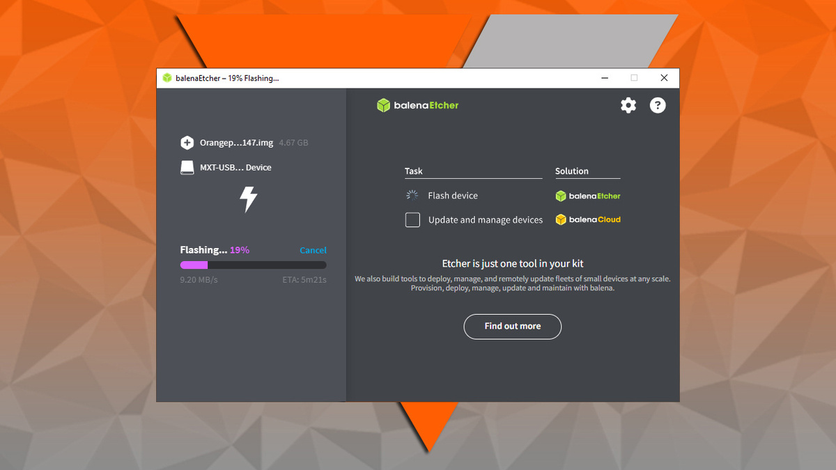 (C) Алексей Крымов / FanTechno
