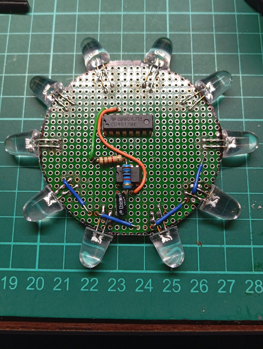 Навесные компоненты, объемный монтаж.