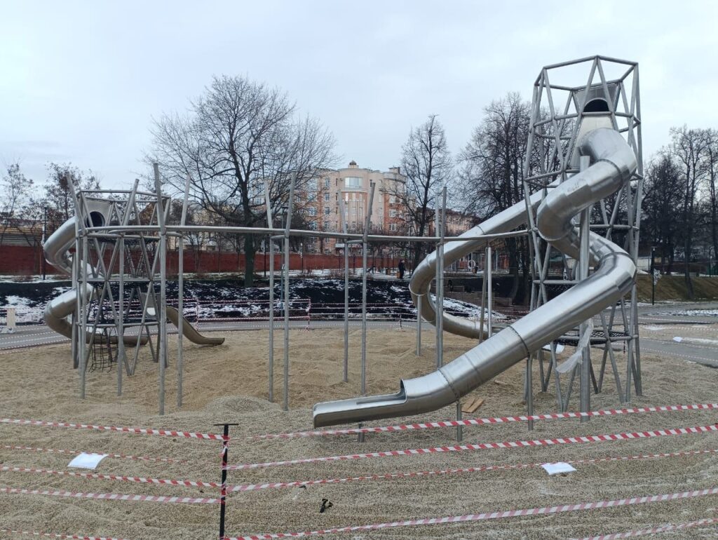 Листайте вправо, чтобы увидеть больше изображений