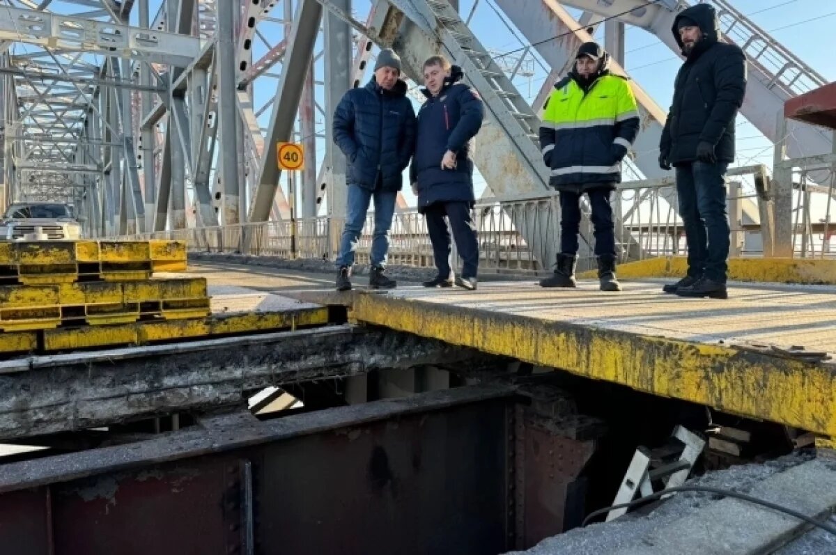    Императорский мост на шесть дней закроют для проезда