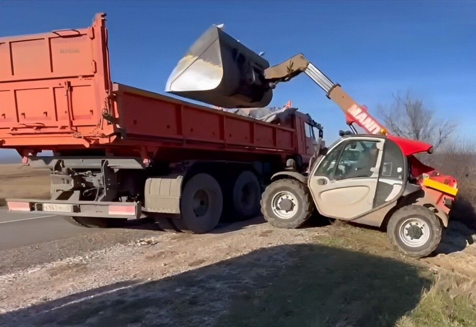     / Источник: Кадр из видео