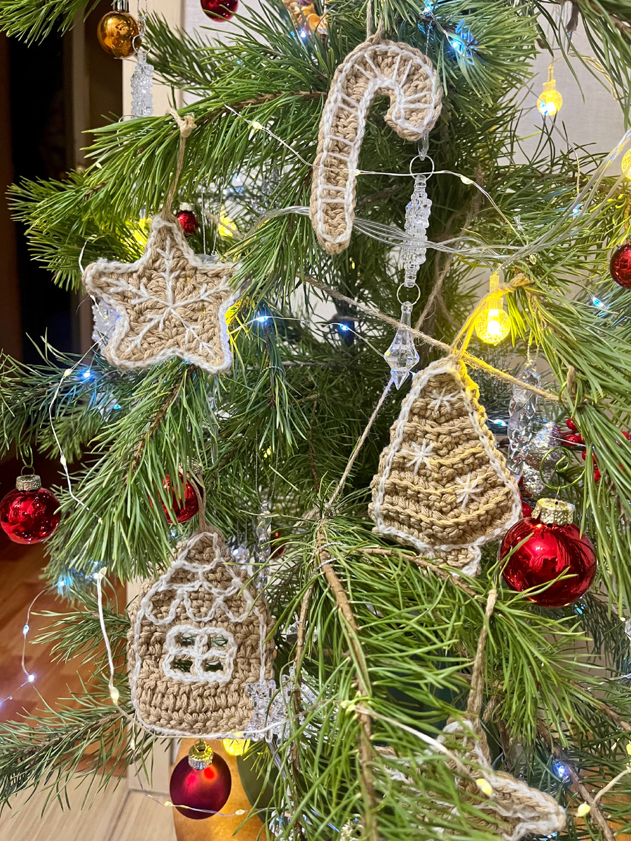 Эти схемы можно использовать как для игрушек, так и для гирлянд (шнур гирлянды -воздушные петли)