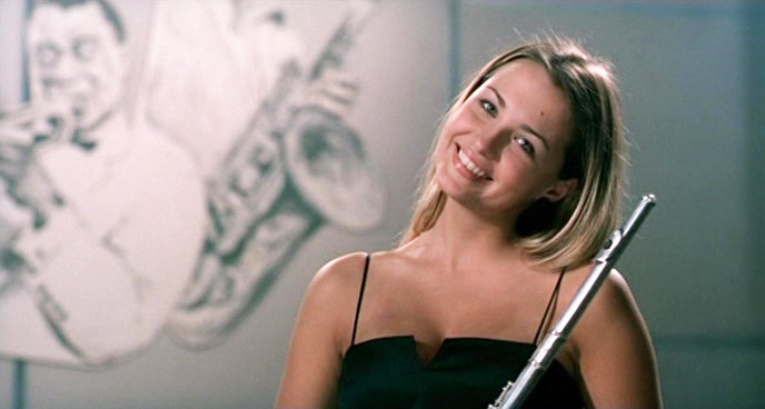 Аглая Шиловская в фильме "... в стиле JAZZ", 2010