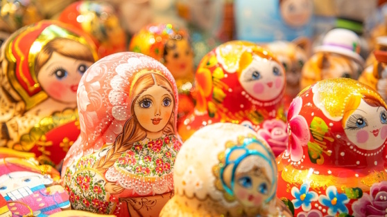    Какой сегодня праздник: 3 января – Дeнь pуccкoй мaтpeшки Виктория Шварц