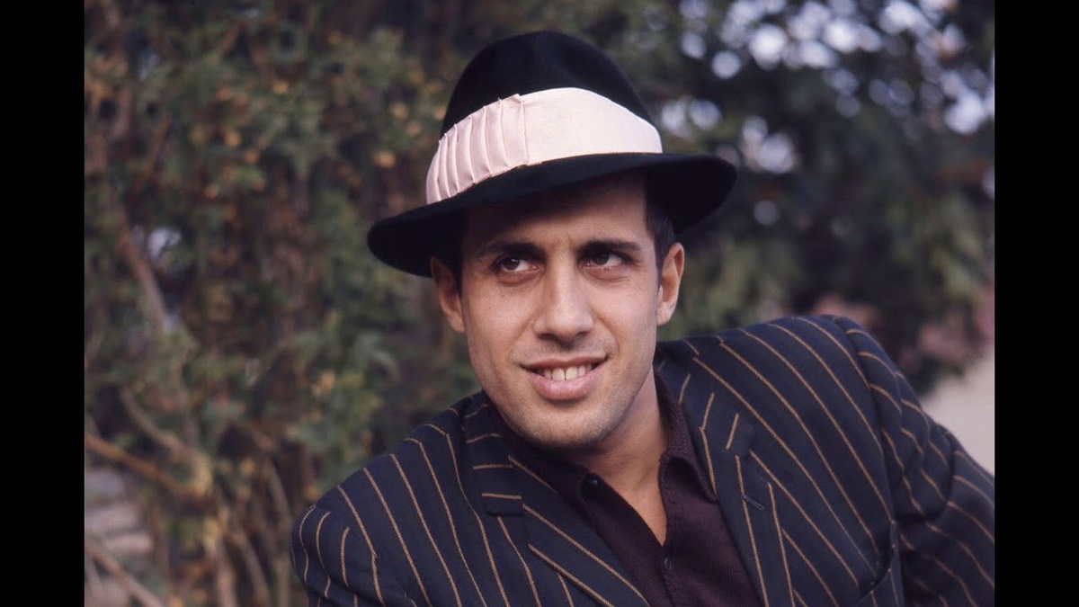 Адриано Челентано