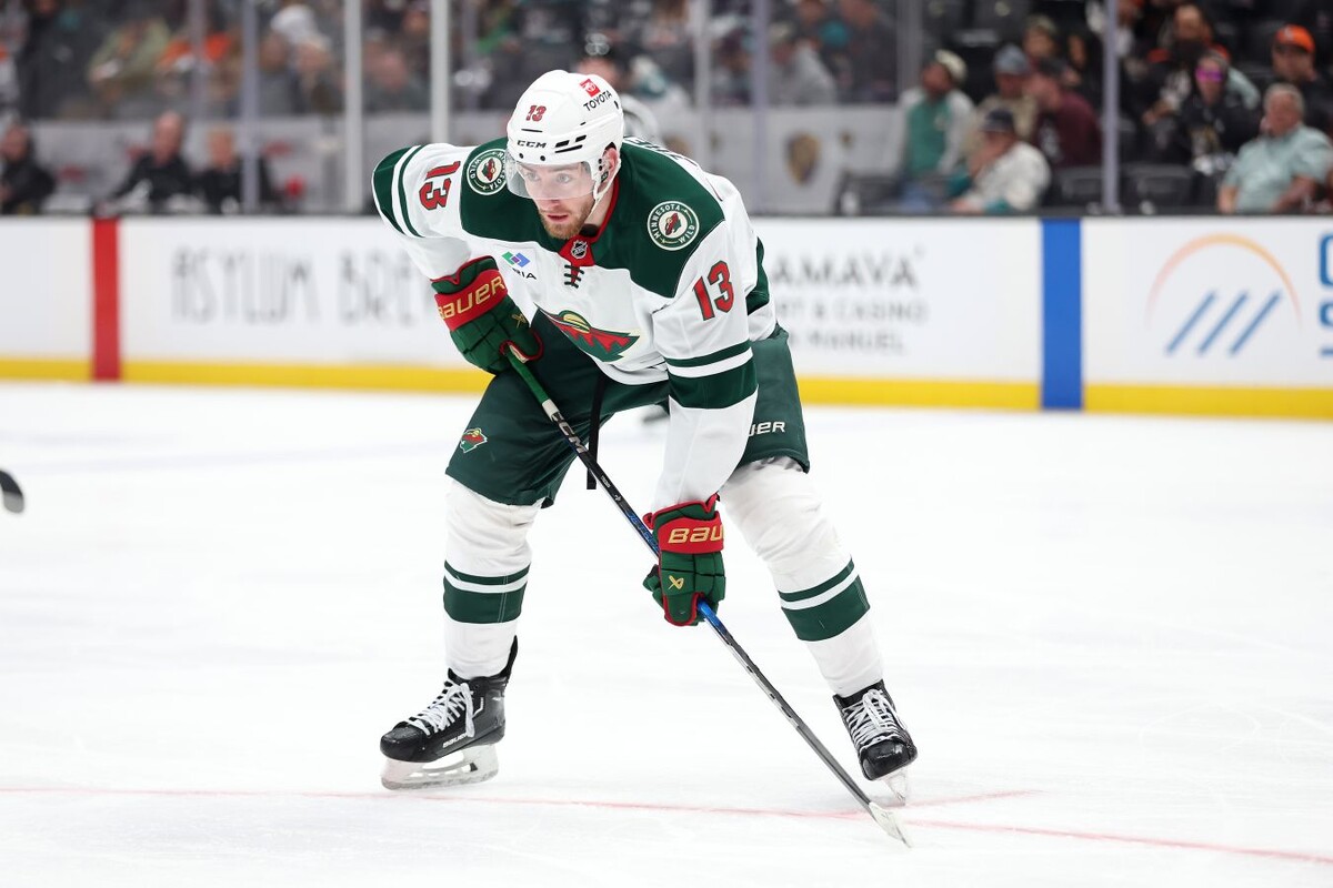 Российский нападающий «Миннесоты» 
Яков Тренин