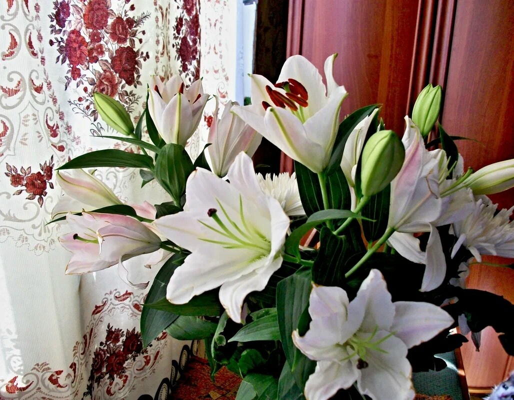 Букет лилий.
