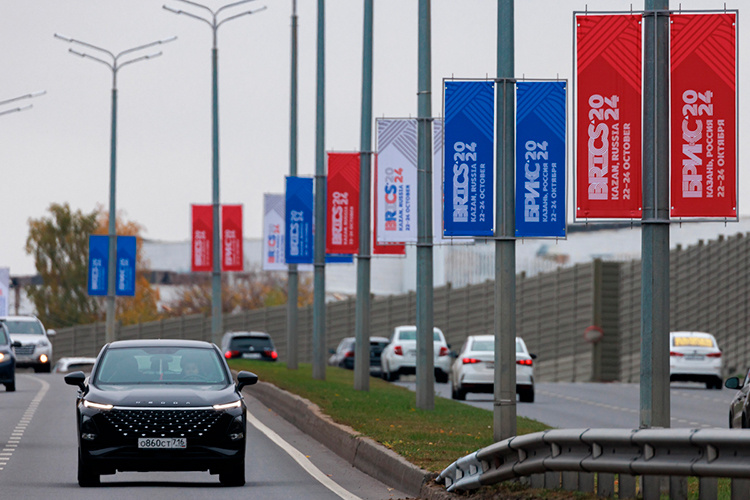    Расходы бюджета и бизнеса на подготовку города к саммиту БРИКС оцениваются в 20 млрд рублей.   
Фото: «БИЗНЕС Online»