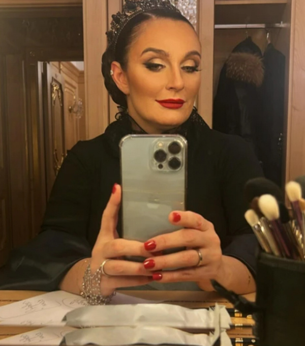    Елена Ваенга