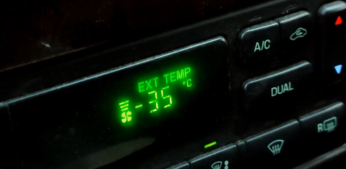 Суровые сибирские морозы. 