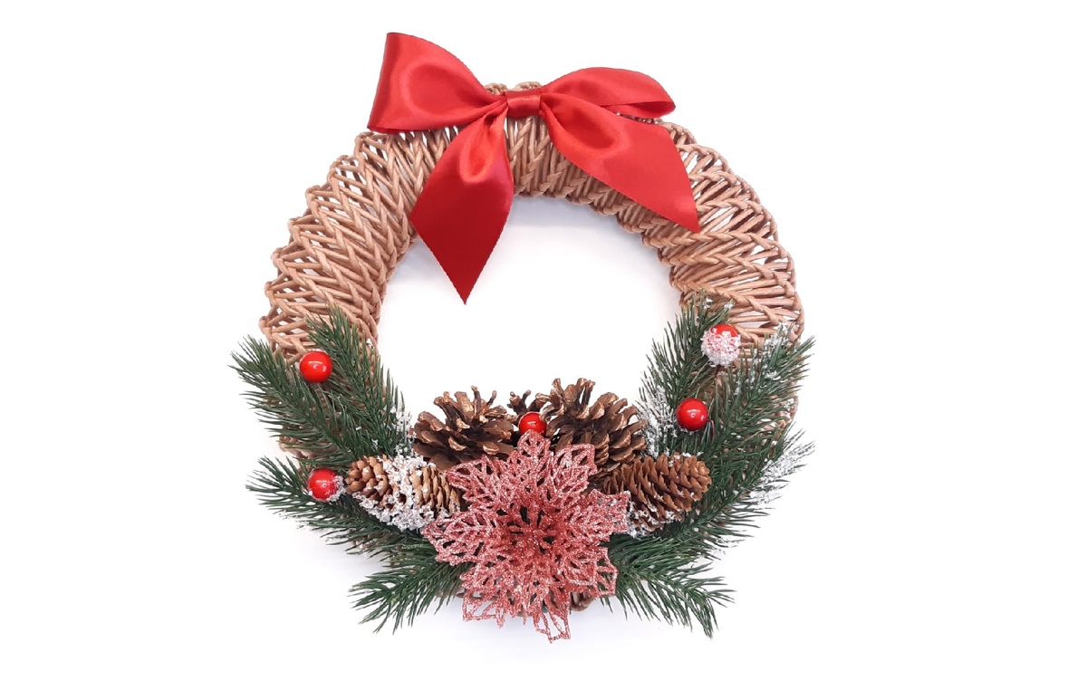 Новогодний веночек. Раздарила таких штук 10.