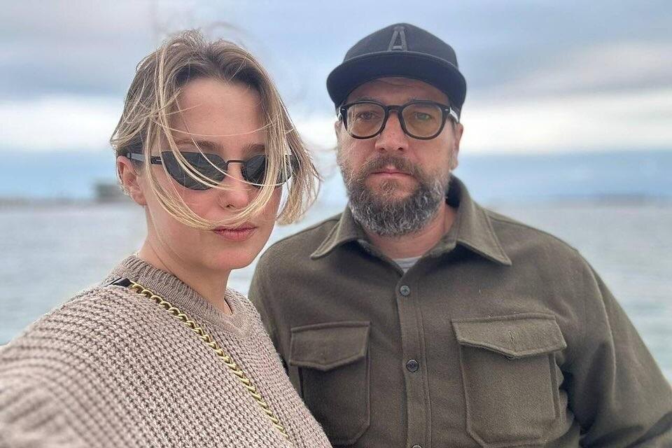     Аглая Шигловская ждёт первенца от коллеги по спектаклю