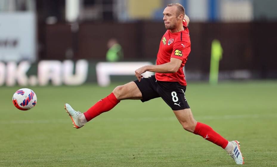    Глушаков пока продолжает быть без команды. Фото: РПЛ