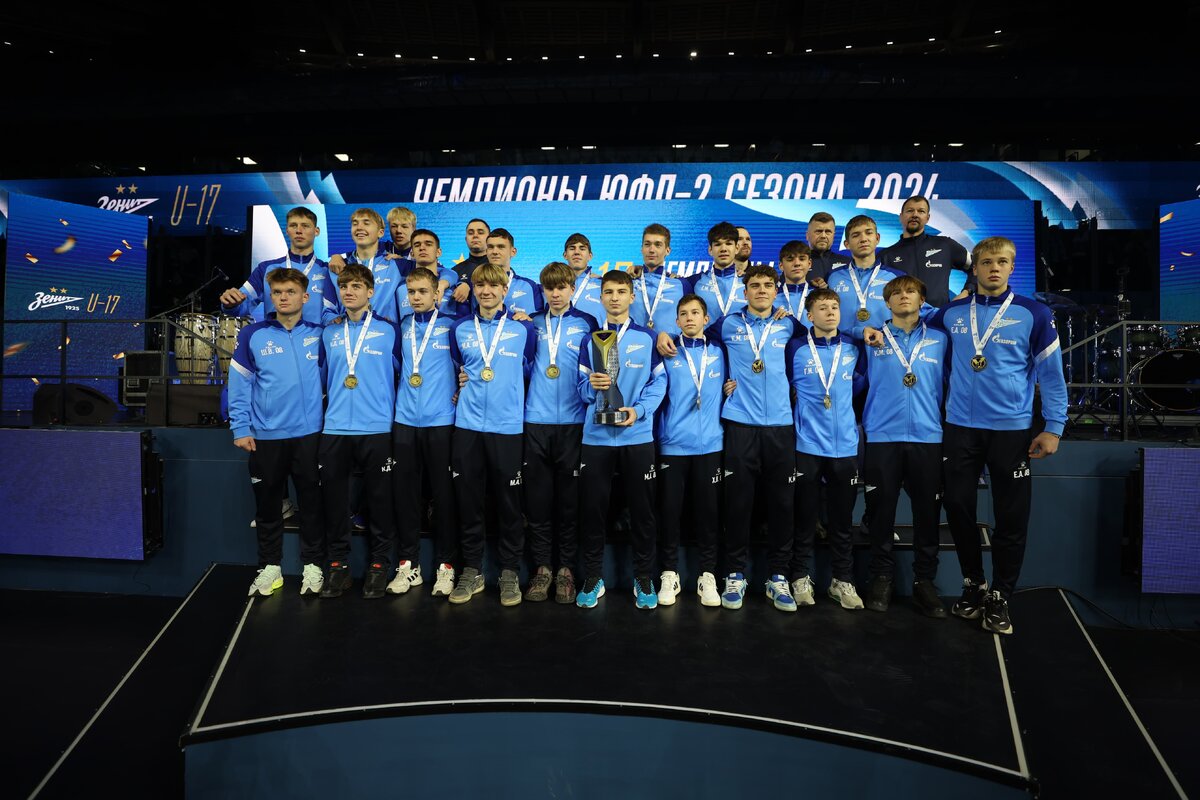    Зачем «Зениту» «Зенит-2»Алексей Андрианов