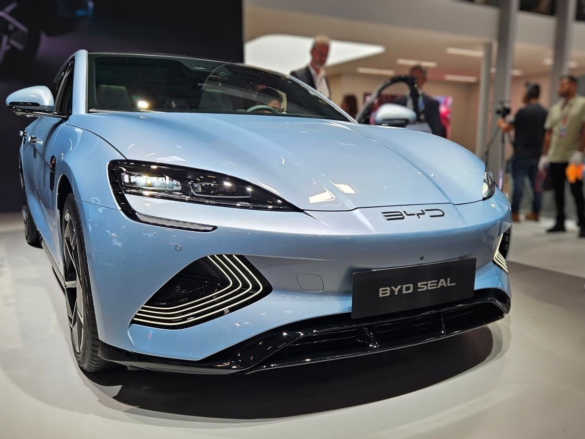    BYD стала лидером в сегменте подзаряжаемых гибридов