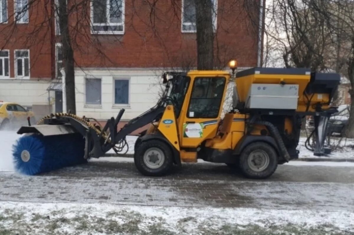    3 января на улицах Тулы продолжается уборка