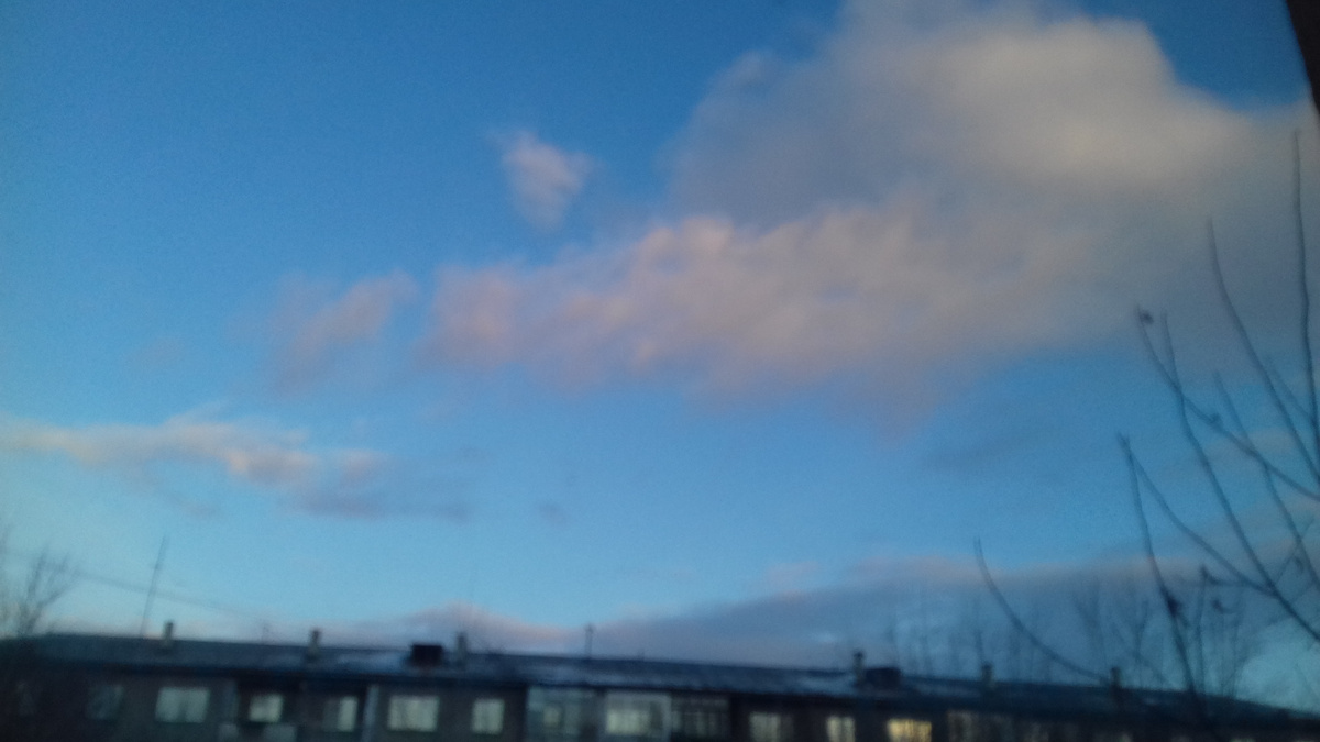 Небо в городе Красноярске.