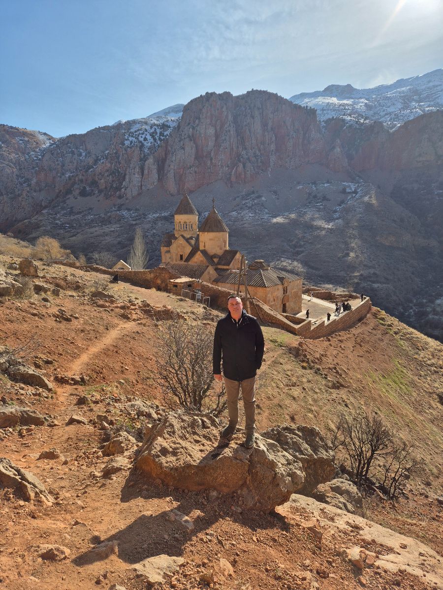 На фоне монастыря Нораванк | Личное фото