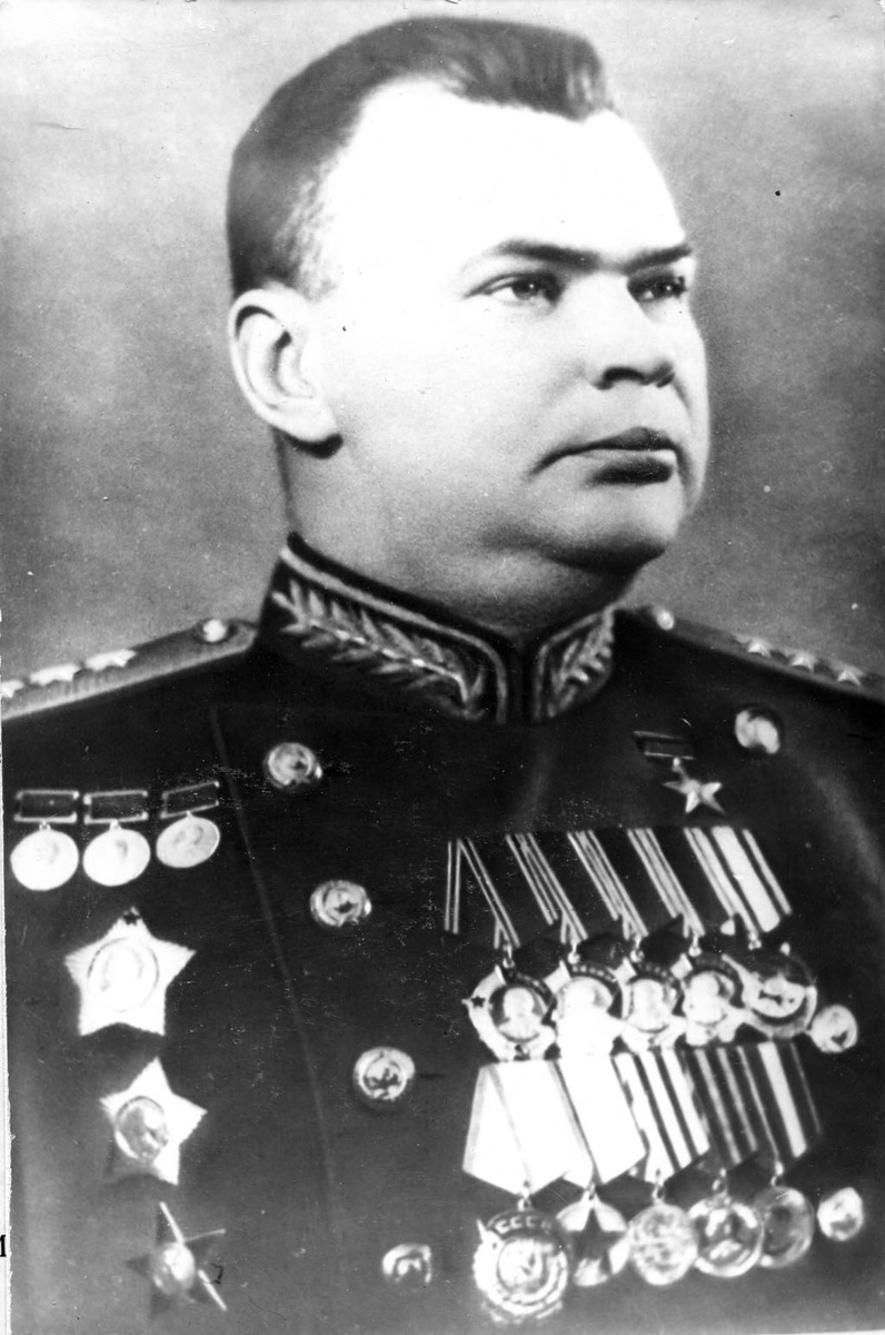Василий Гаврилович Грабин стал одним из ярчайших отечестенных конструкторов-артиллеристов.