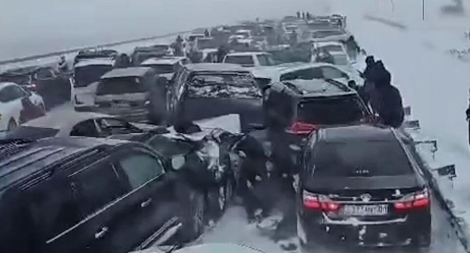    Стоп-кадр видео из соцсетей