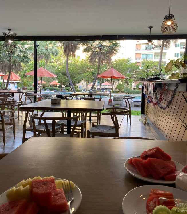 Фрукты — источник витаминов!