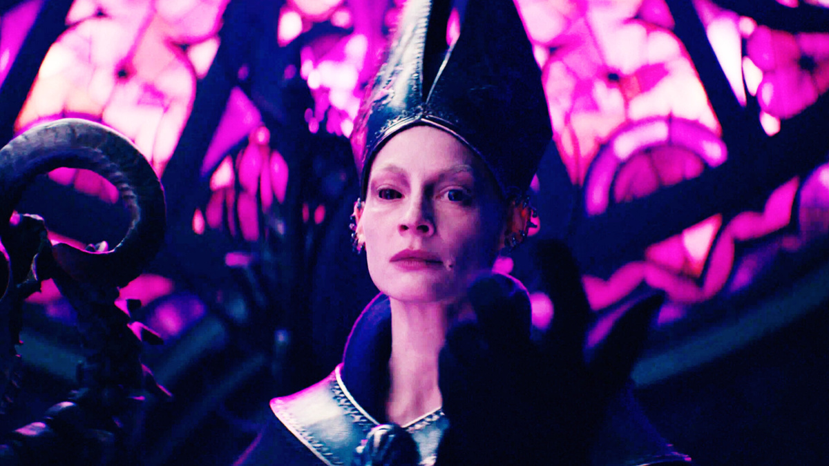 Здесь она просто великолепна! Ей веришь! 