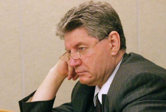    Викторо Алкснис