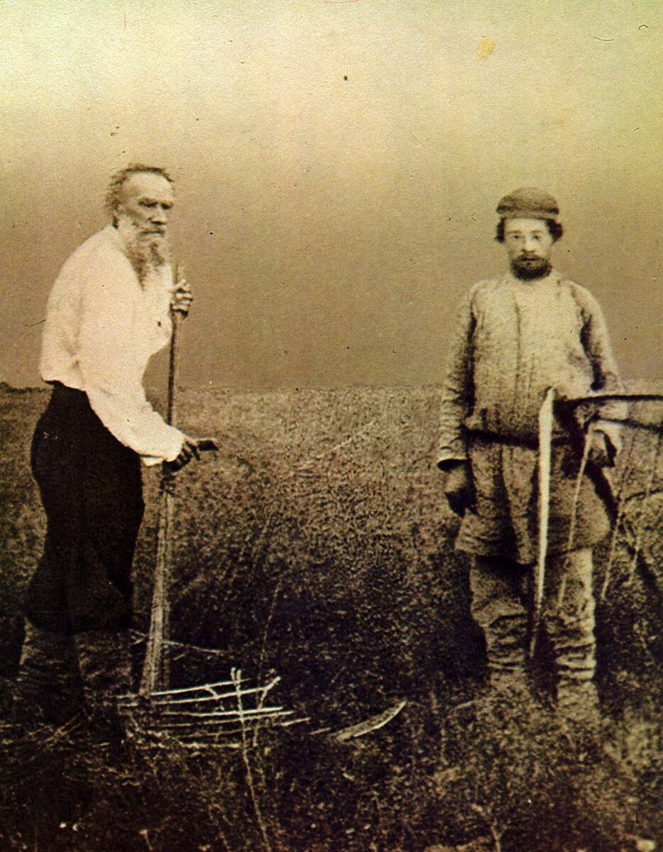 Лев Николаевич Толстой. Изобажение из свободных источников.