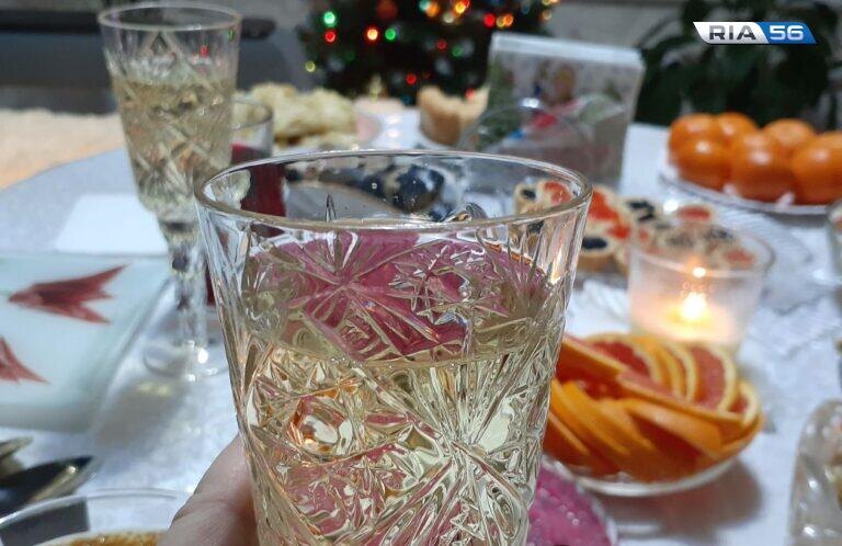    Оренбуржцам назвали симптомы алкогольного отравления Кристина Просвиркина