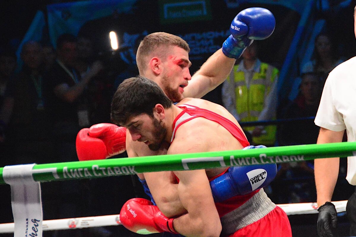    Бронза Олимпиады и триумф бокса.